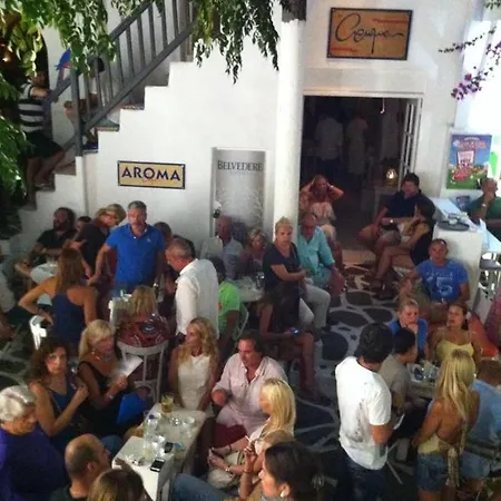 Glitterati Corner Apartment Mykonos Town